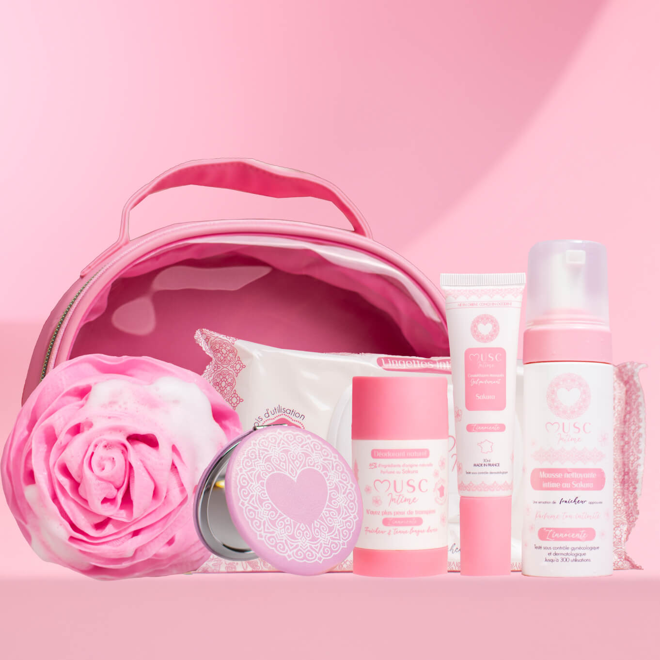 Le Rituel de la femme Innocente au Sakura